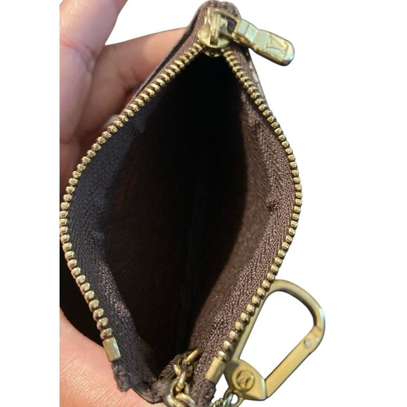 Authentic Louis Vuitton Damier Ebene Canvas Key Pouch - Picture 9 of 14